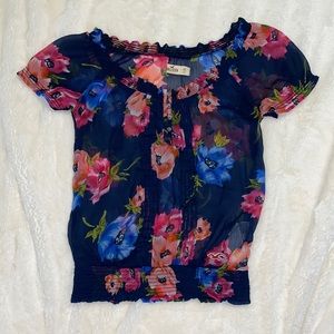 Hollister Sheer Short Sleeve Top